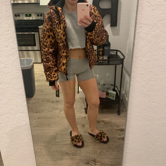 Leopard puffer - Picture 7 of 15